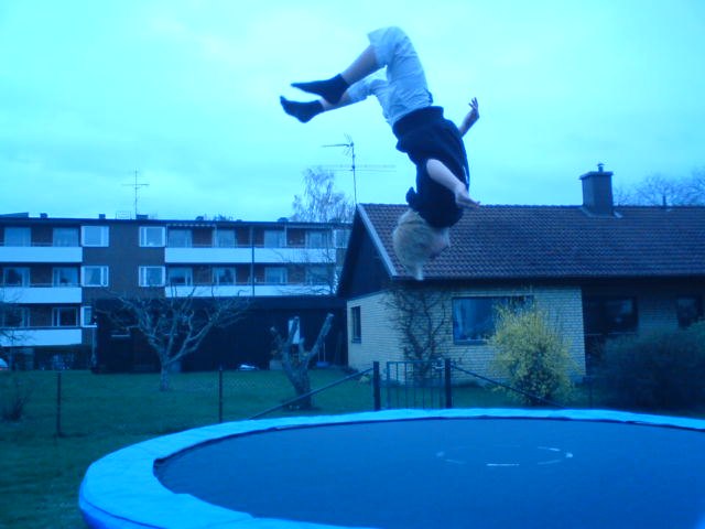 backflip. Foto: Oskar Johansson. Åkare: Jesper.