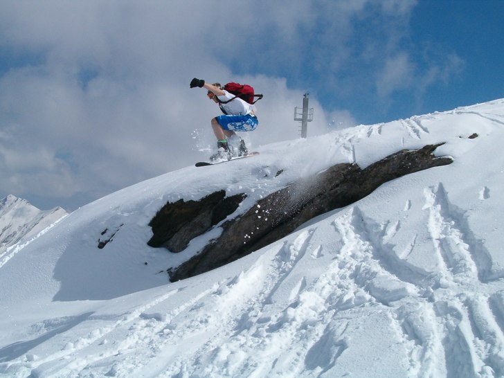 Solen sken, men det var säkert 5 minusgrader. Had. Foto: Erik Westesson. Åkare: Fredrik Höjing.