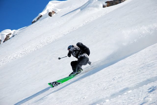 Heliskiing Uzbekistan 2009. Foto: Wojciech Kaminski. Åkare: Tomasz Kaminski.