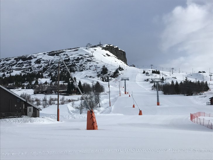SKEIKAMPEN
I dag er det pluss 2 grader og frisk br.