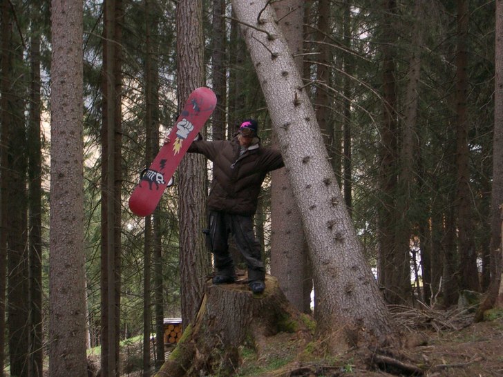 Burger Mnt. Lab. Foto: Markus Lemke. Åkare: Jeppe Lindqvist.