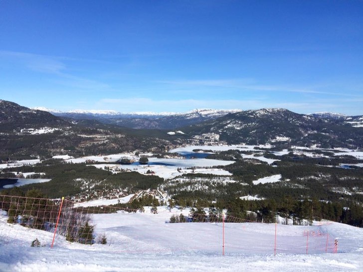 Velkommen til fine påskedager i Vrådal
Solen ski.