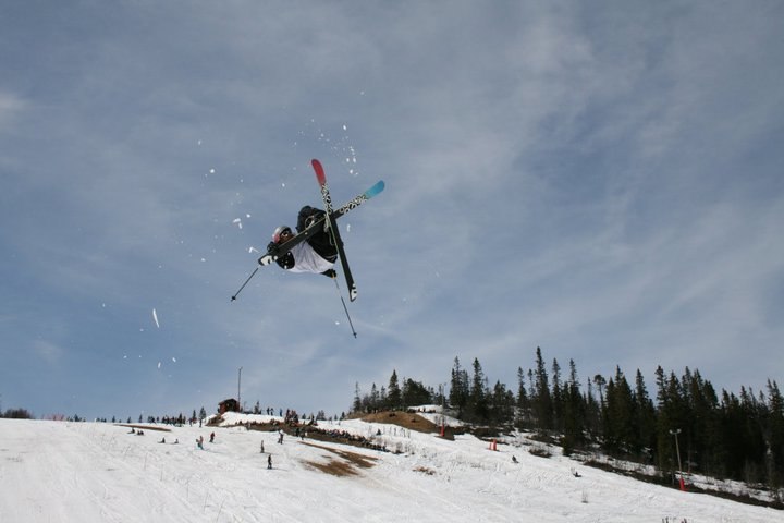 Cork 7 high mute under Big jump cup.. Åkare: Andreas Sjöbeck.