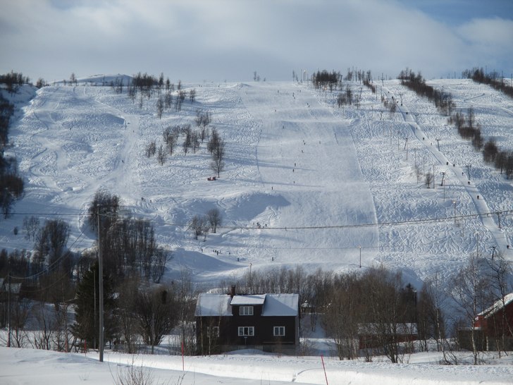 ALPINANLEGGET ER ÅPENT LØRDAG OG SØNDAG 25-26. .