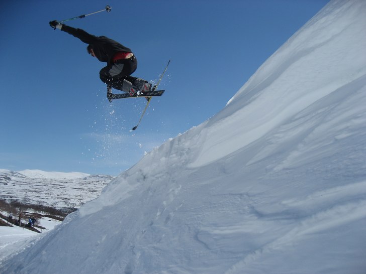 Foto: Oskar Sund. Åkare: Fredrik Johansson.