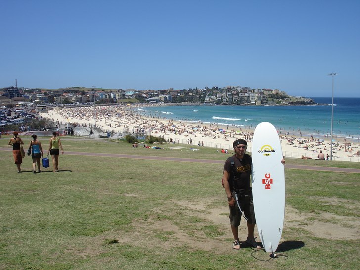 Dags att surfa på anrika Bondi Beach=)
Det gick . Foto: adam lindgren. Åkare: johan wadaten.