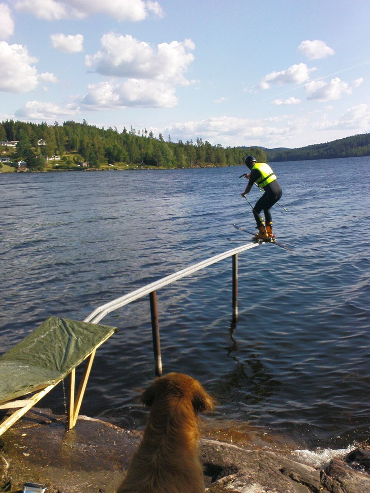 Man är ju inte grym direkt men nu kan man ju öva. Foto: morsan. Åkare: Fredrik blom.