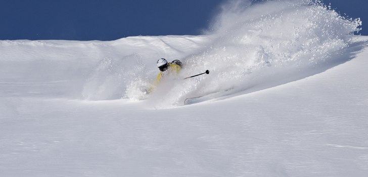 En riktigt fin dag i det ryska gruvsamhället.. Foto: Johan Axelsson. Åkare: Henrik Petersson.