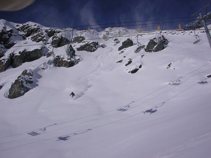 Hade en bra vecka med mycket snö!. Foto: Christer Björkvall. Åkare: Fredrik Lindelöf & Pea Edvardsson mfl.