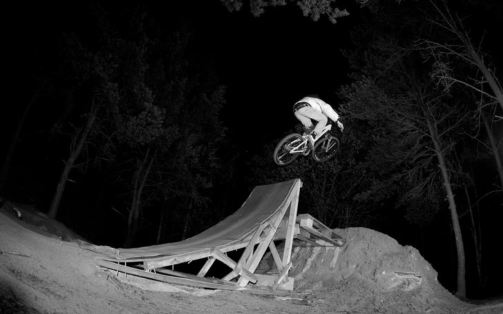 Foto: Simon Pontér. Åkare: Joakim Nilsson.