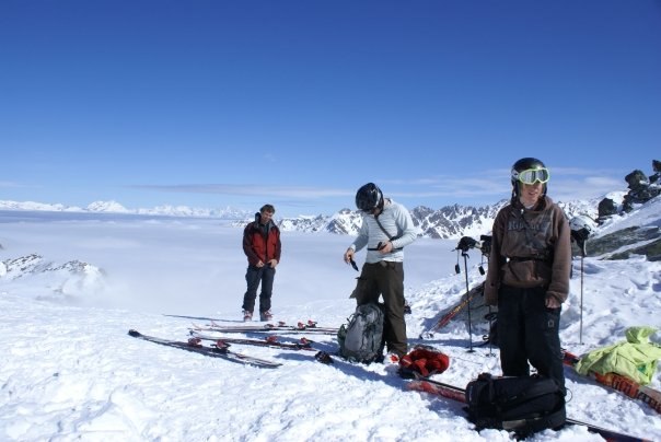 Foto: Thijs. Åkare: Oli Allen, Thijs du Jong.