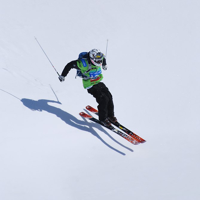 Killen med bakvikt, vingar och skön skugga var me. Foto: Per Hägerström. Åkare: Okänt.