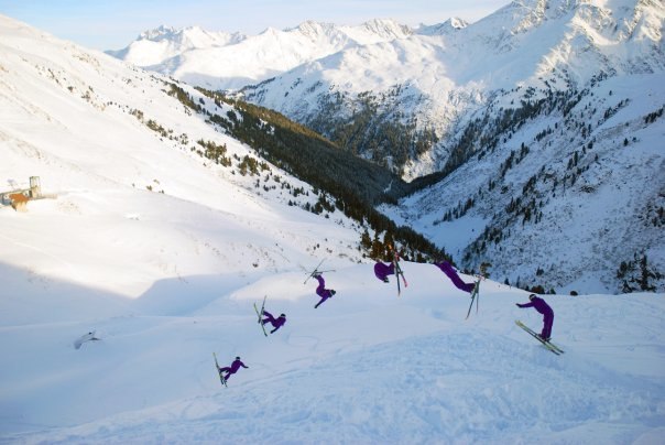 Superman frontflip!. Foto: Niklas Lundin. Åkare: Filip Lindwall.