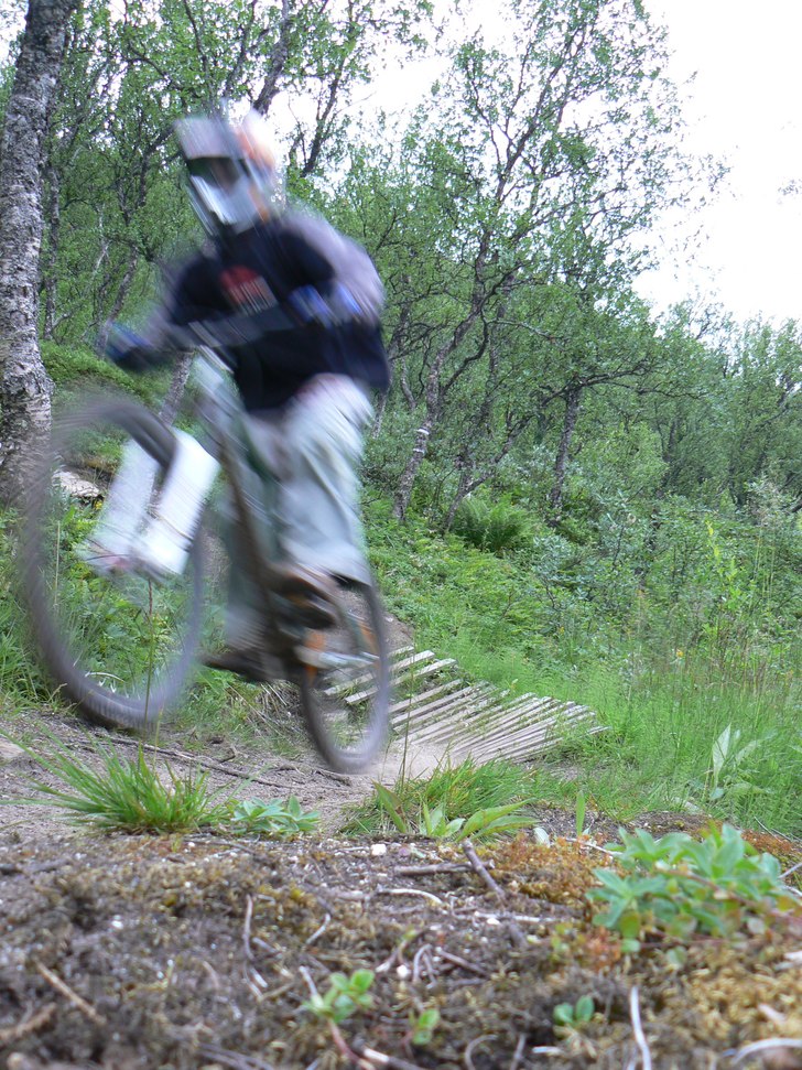 Foto: Henrik Blom. Åkare: Robert Lahti.
