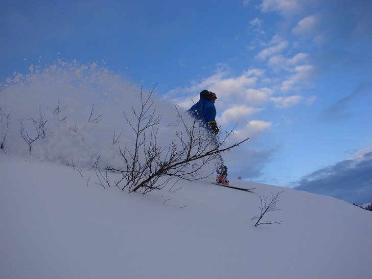 Lössnö åk. Foto: Sune Lindgren. Åkare: Jag.