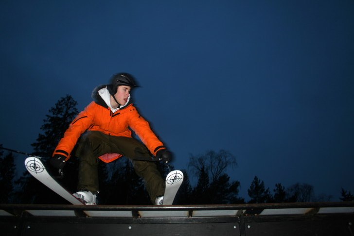 Jibb i väsjöbacken innan backen öppnat. Foto: Joel Andersson. Åkare: Nils Thorgren.