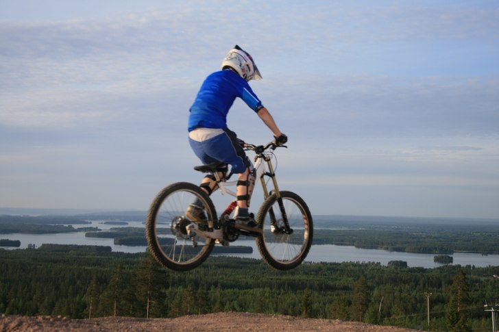Foto: Olliver Forsgren. Åkare: Bratt.