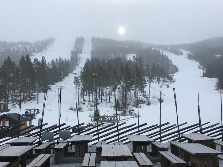 Lørdag 18 mars kl. 08:30
Solen er på vei igjenno.