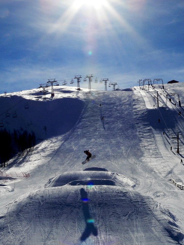den va en grym da i hamra me shhhhhhtekande sol.! . Foto: Niclas Borgman. Åkare: Micke widerdal.