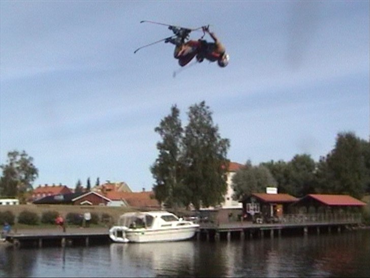 Right bay locals hade klubbmästerskap de 1/9 2007. Foto: Magnus Malmgren. Åkare: Vet ej.