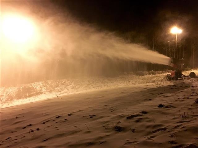 Snølegging
Etter noe som føles som en evighet s�.