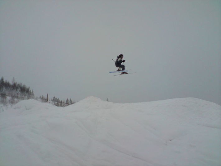 Har åkt skidor en gång i tiden. det här fotot �. Foto: Adam dalsheim. Åkare: Jonathan gullarberg.