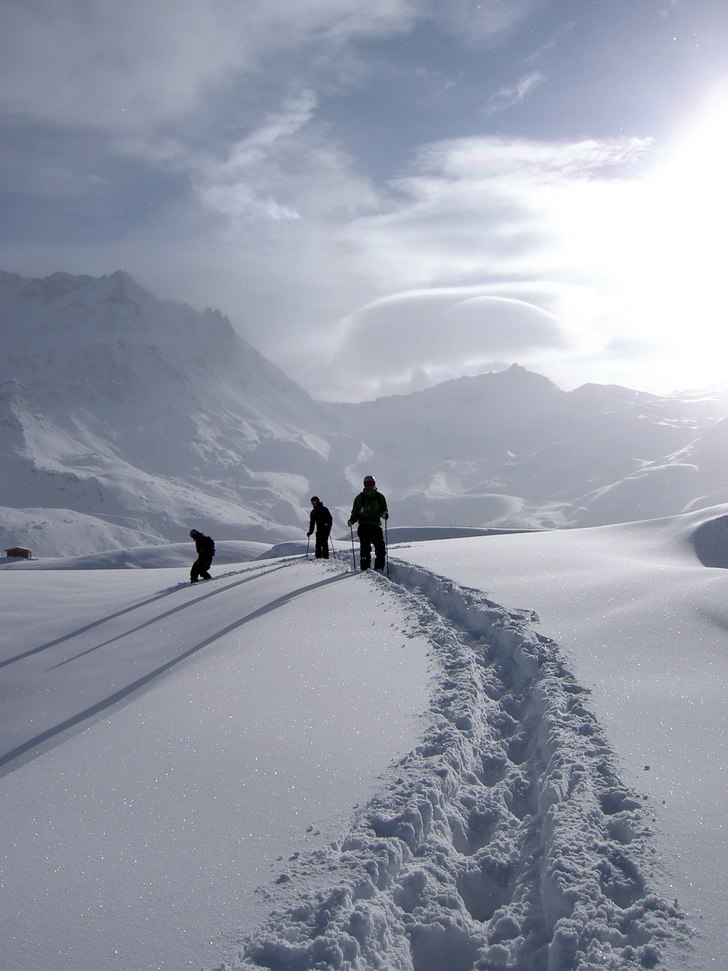 En jäkligt bra bild! Det jag kommer ihåg är att. Foto: Gustav Fredholm. Åkare: Martin, Nisse och Peter.