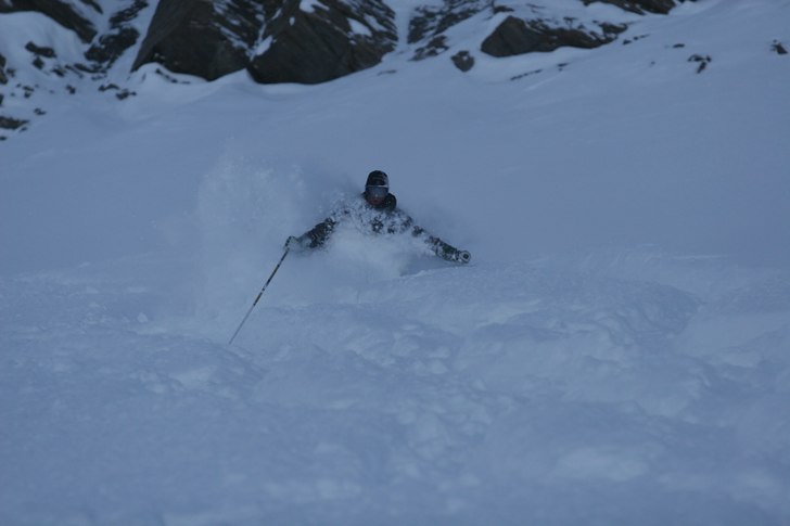 Lite mer skön puderåkning i Kaprun.. Foto: Andreas Larsson. Åkare: Jag.
