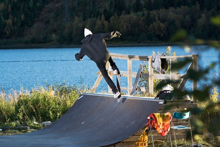 Emil Österberg - Blunt to fakie. Foto: Niclas Magnusson. Åkare: Emil Österberg.