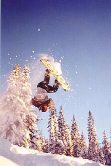 flyger. Foto: Tommt Danielsson. Åkare: Tommy Danielsson.