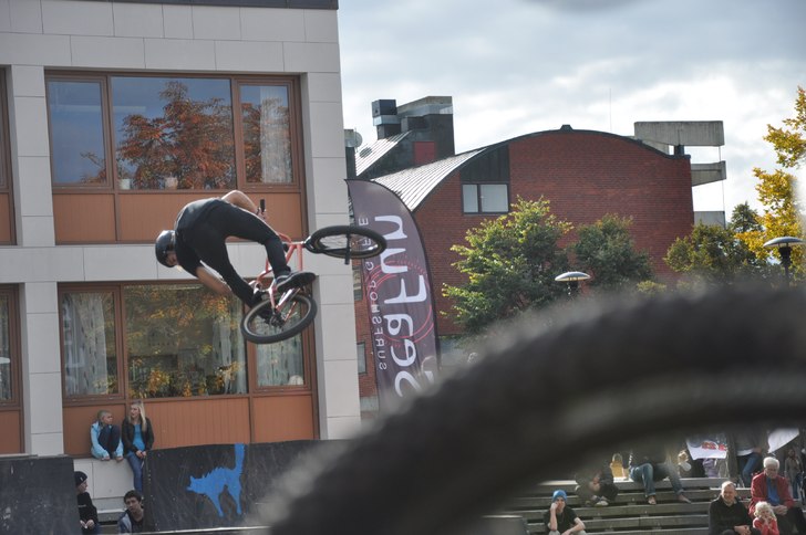 Knäppte lite på shake it jam i Sandviken som var. Foto: Max Larsson. Åkare: Inget Namn.