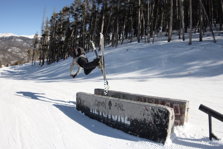 YES, i do land on my face. Foto: joakim juhlin. Åkare: felix lundin.