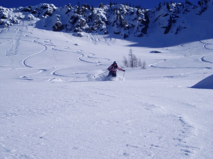 Här lägger jag några svängar i Five Mile.. Foto: Jonas Persson. Åkare: Hanna Ekelund.