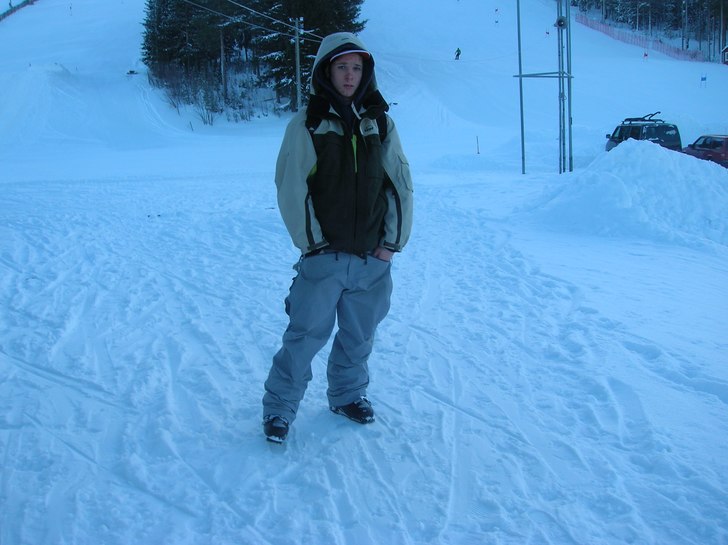 är påväg ut i backen. Foto: jånte. Åkare: jaag.