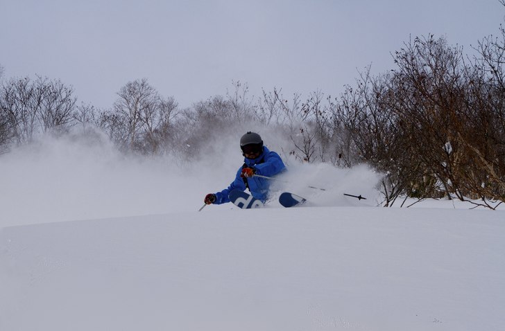 Idag snöade ingenting, men gaterna öppnades. Foto: Jens Westergård. Åkare: Svante Björkroth.