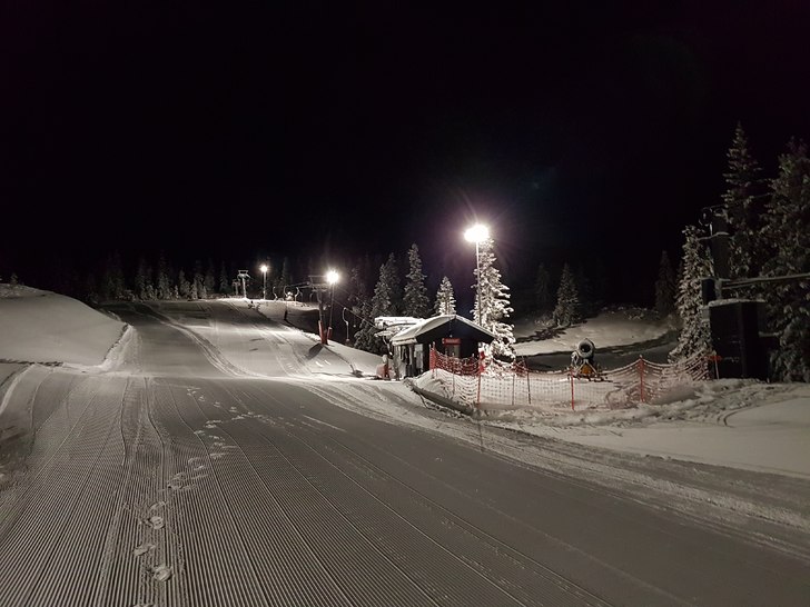 Pudder og flotte forhold på Norefjell
4 åpne hei.
