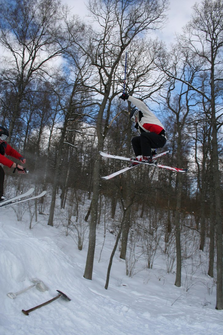 360 tail...notera G.A som filmar followcam.... Foto: -. Åkare: Oskar Kurtti.