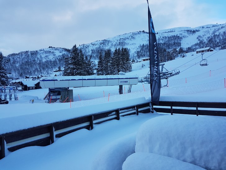 Laurdag 18/3
Strandafjellet laurdag 18 mars. Her e.