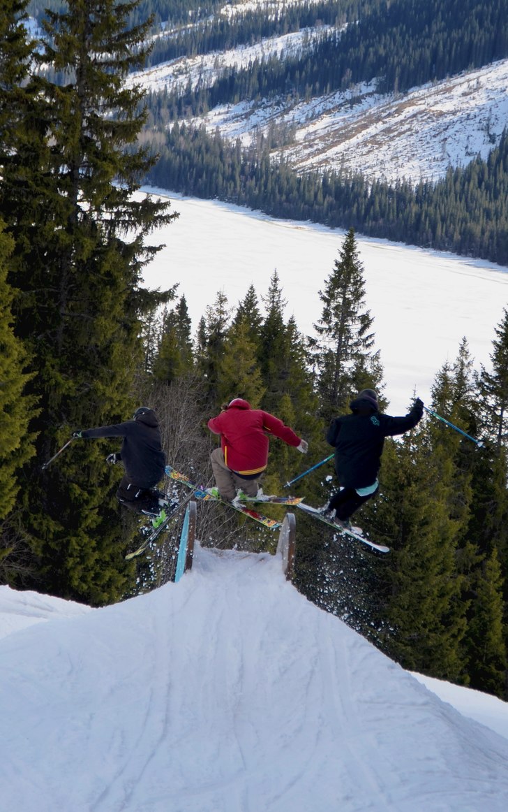 Foto: Oscar Björn. Åkare: Jonas Rönnblad, Albin Forsberg, Daniel Svensson.