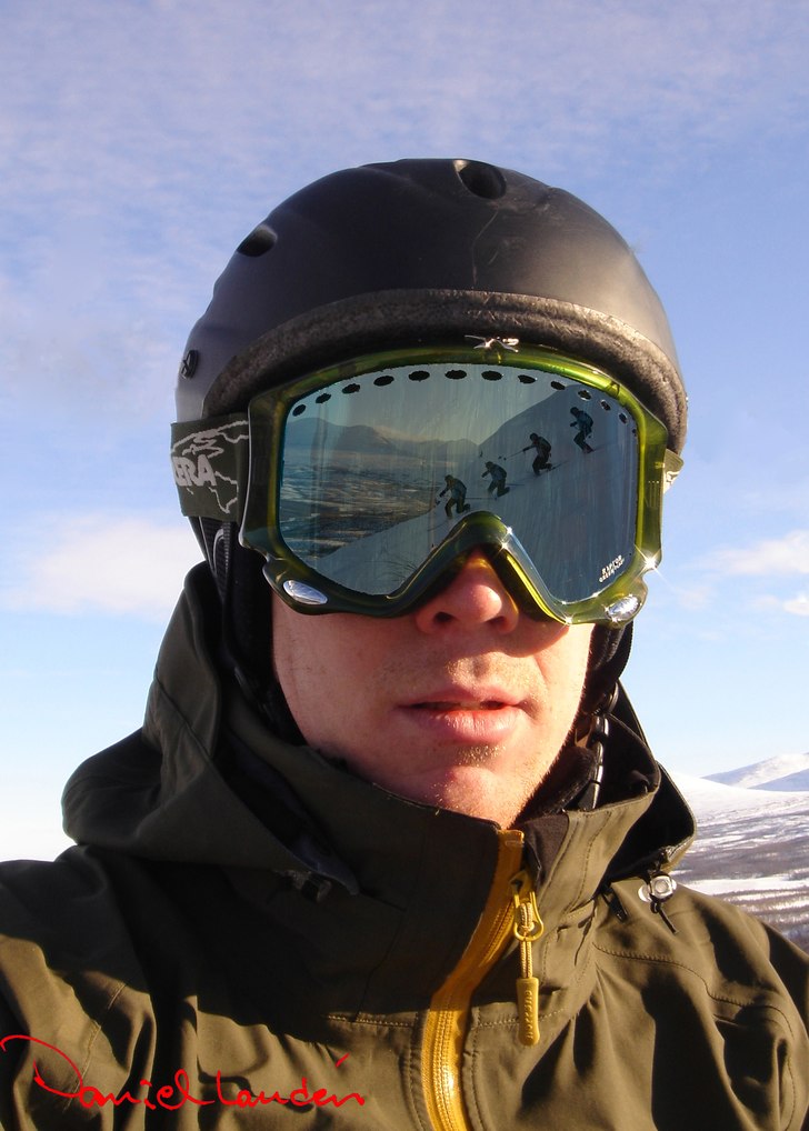 Lite klipp och klistra så blev det såhär. Foto: Daniel Landén. Åkare: Karin Jonasson.