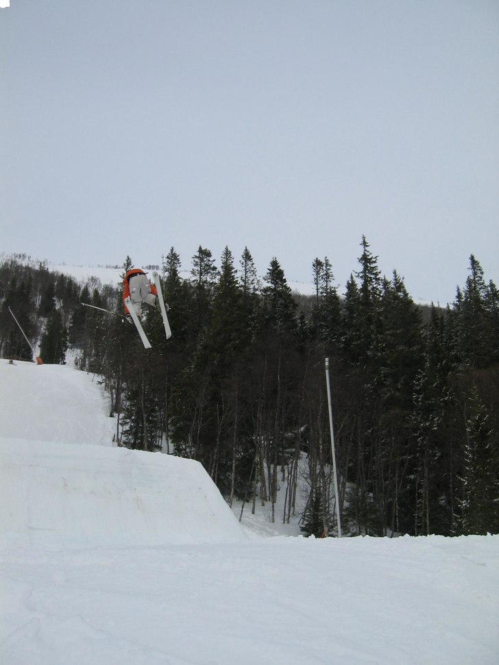 cork 3 i bräcke, hehe gay ben:P. Foto: Johan sjögren. Åkare: Christoffer lundén.