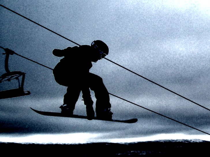 Jag i stöten lite redigerad. Foto: Max Birgersson. Åkare: Elias Persson.