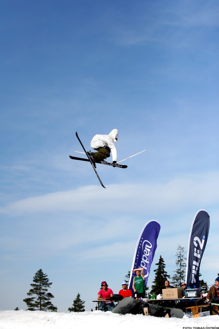NM i Slopestyle, final!. Foto: Tobias Öström. Åkare: Linus Thornberg.