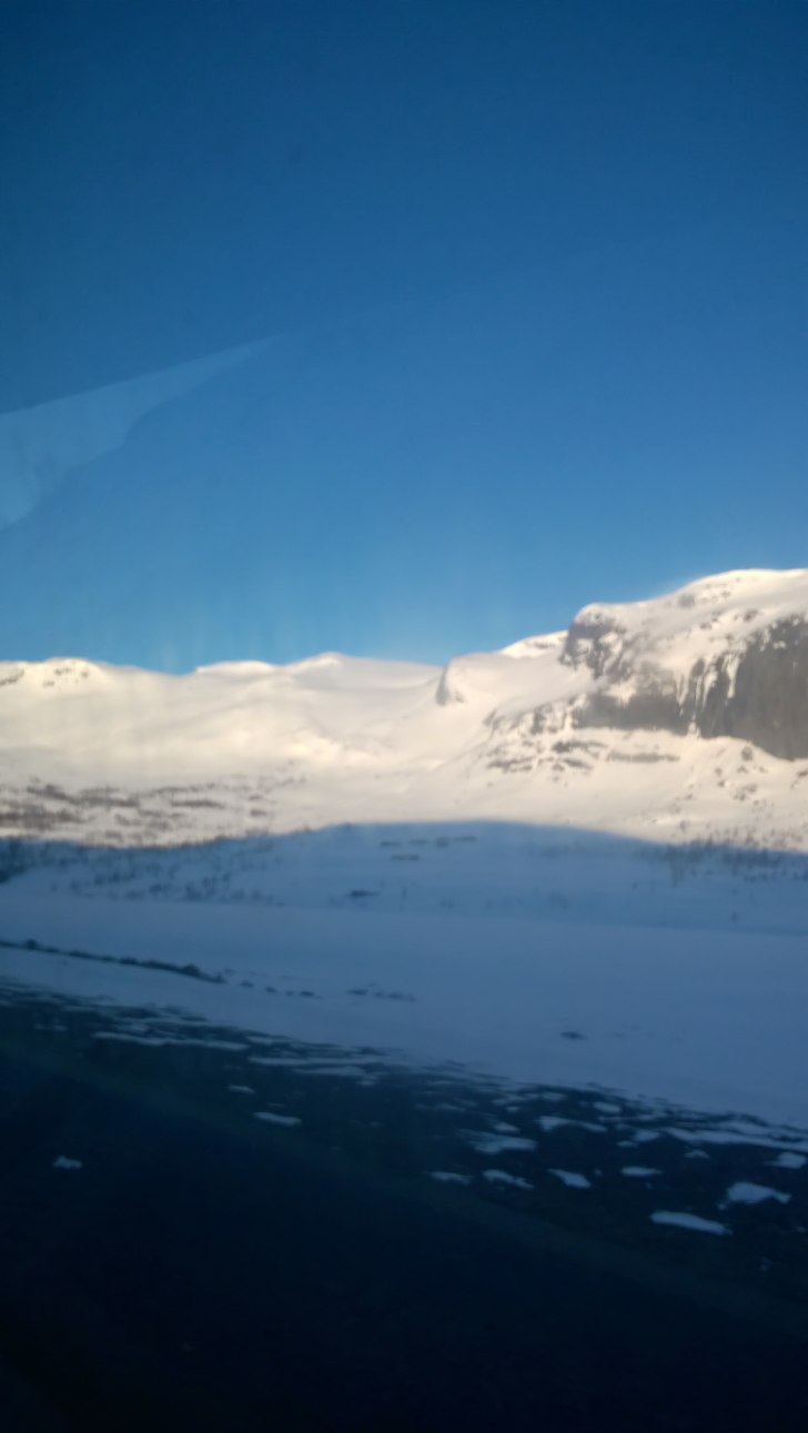 søndag å sol! 
Knallfin dag på fjellet. Sola sk.