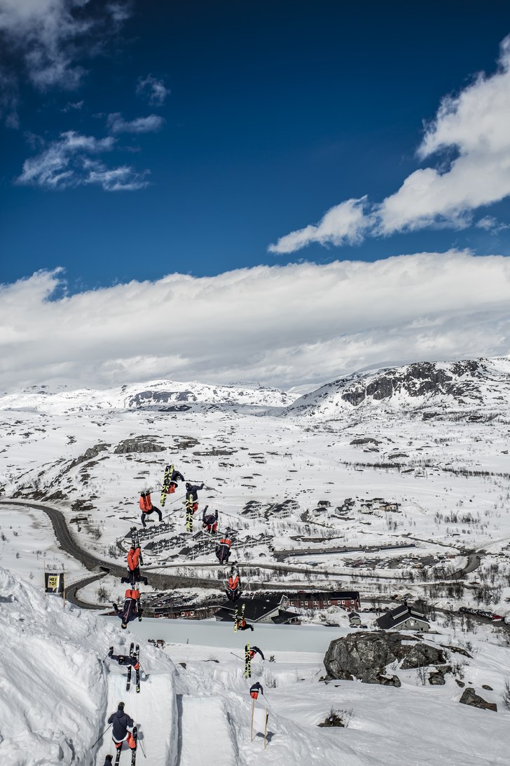 En double backie från Hejtö i Riksgränsen!. Foto: Emil Lundin. Åkare: Sebastian Karlsson.