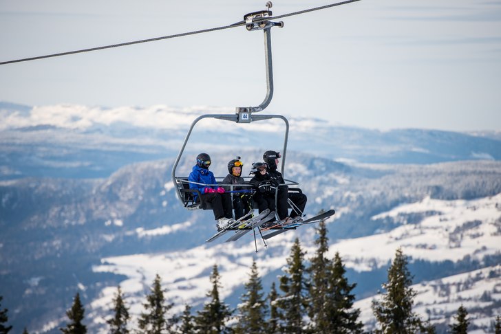 God fredag!????️
Sola skal titte frem i dag, vin.