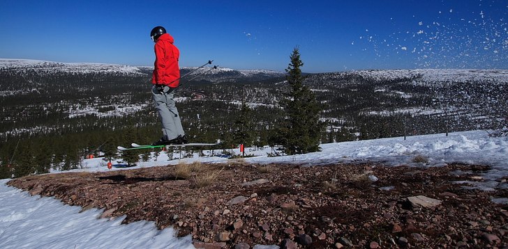 strejt air. Foto: alexander ovinder. Åkare: simon thyrberg.