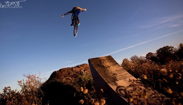 tucknohander. Foto: simon berggren. Åkare: anton thelander.