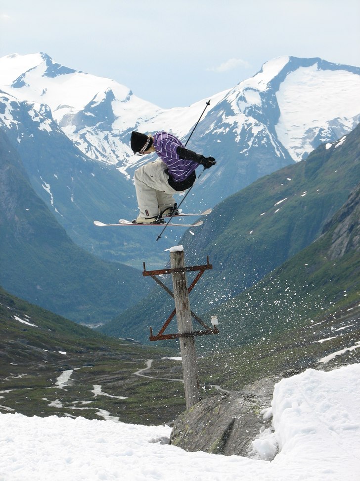 180 tailbonk . Foto: johannes andersson. Åkare: jesper guldbrand.