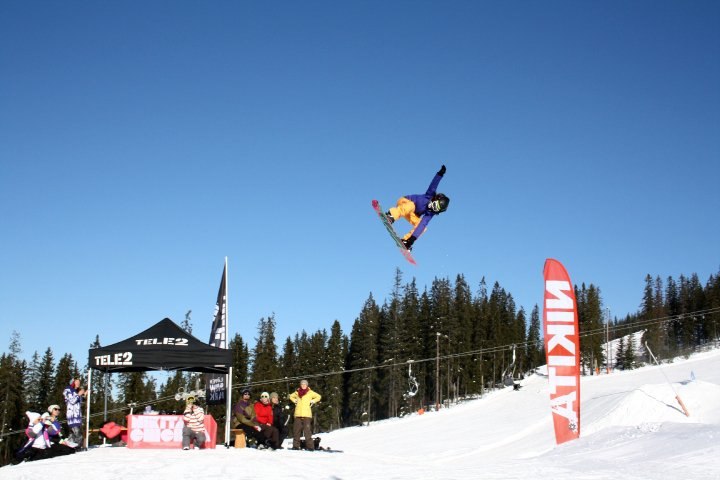 Nikita chikita slopestyle. Foto: Carla Skate out. Åkare: Jessica Fromm Comte.